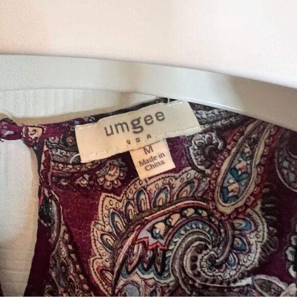 Umgee Peasant Floral Lace‎ Cottagecore Size Medium Tunic with Eyelet - Picture 4 of 8